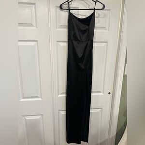 Elegant Black Evening Gown